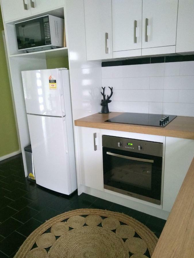 Kindred Studio Apartments Leeton Экстерьер фото