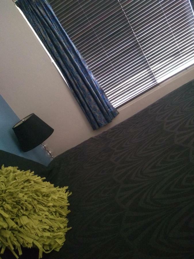 Kindred Studio Apartments Leeton Экстерьер фото