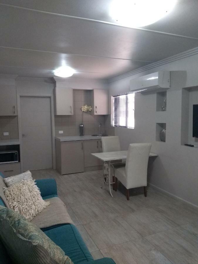 Kindred Studio Apartments Leeton Экстерьер фото